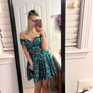 lace homecoming/prom dress